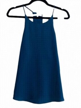 15. Monk & Lou Tank